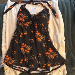 COCOSHIP Black and Orange Floral one piece